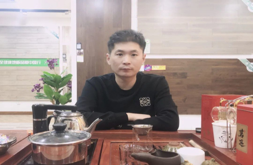 “世”在人為 | 世友地板大同經(jīng)銷商郝建強(qiáng)：知行合一，自強(qiáng)不息全力以赴創(chuàng)奇績(jī)