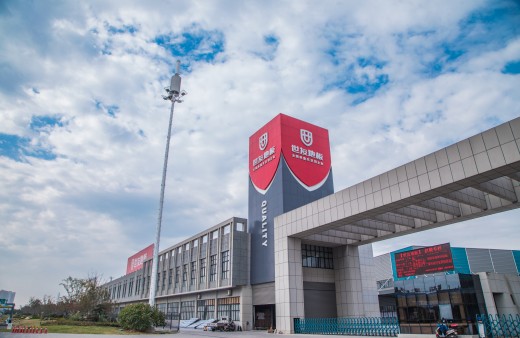 當(dāng)世友地板鋪進(jìn)“太空艙”| 民宿界的新潮流，全新的住宿體驗(yàn)