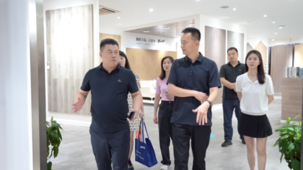 媒體聚焦 行業(yè)對話 | 搜狐發(fā)起“2023中國家居價(jià)值100公司”探尋之旅，走進(jìn)世友地板